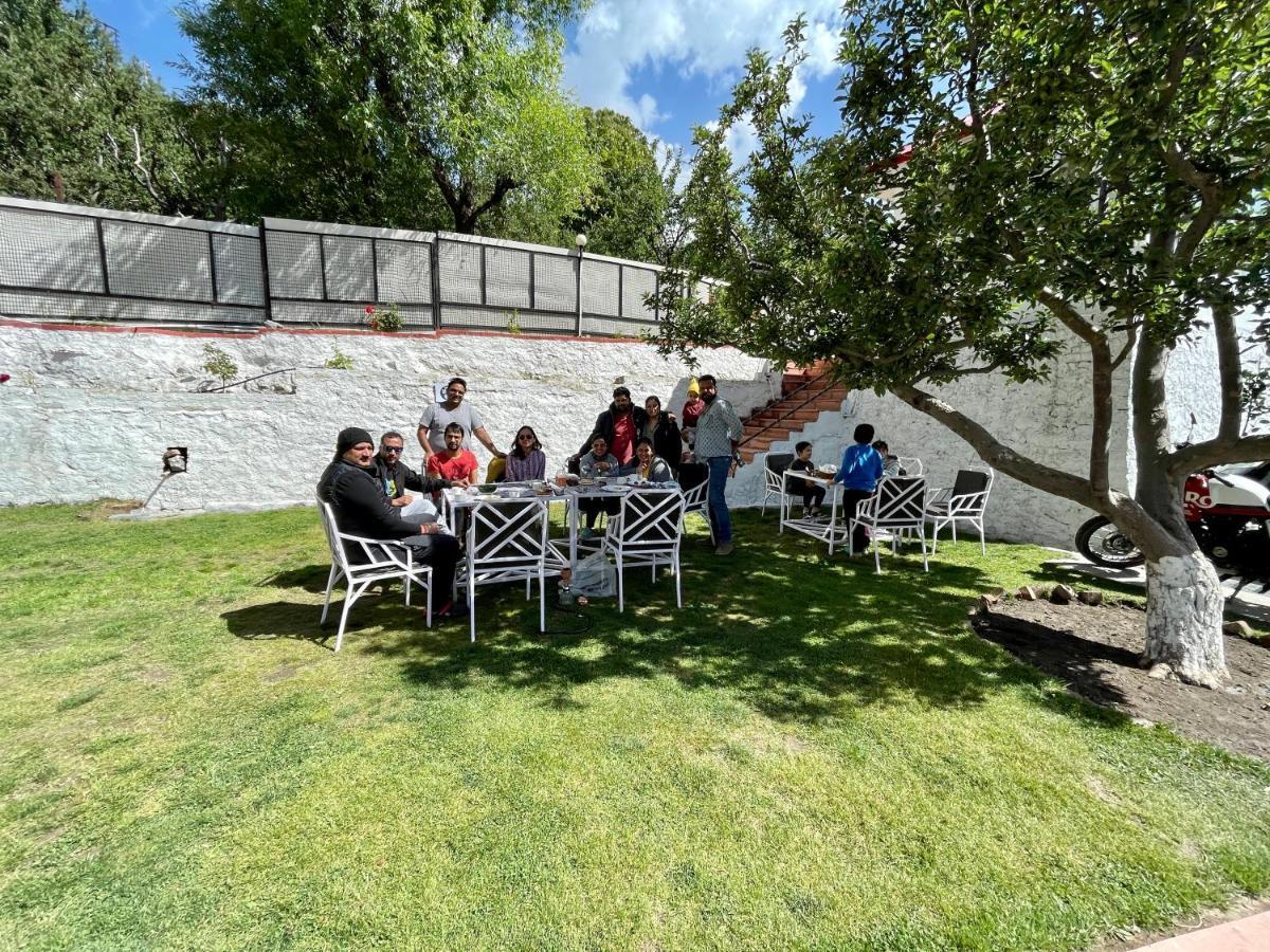 Hotel Rollingrang Kalpa Buitenkant foto
