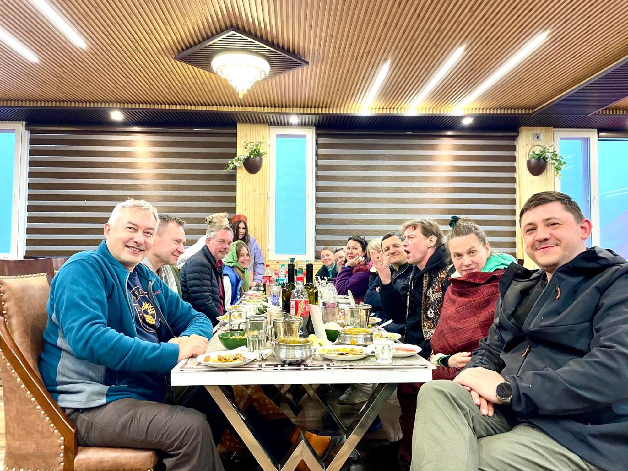 Hotel Rollingrang Kalpa Buitenkant foto