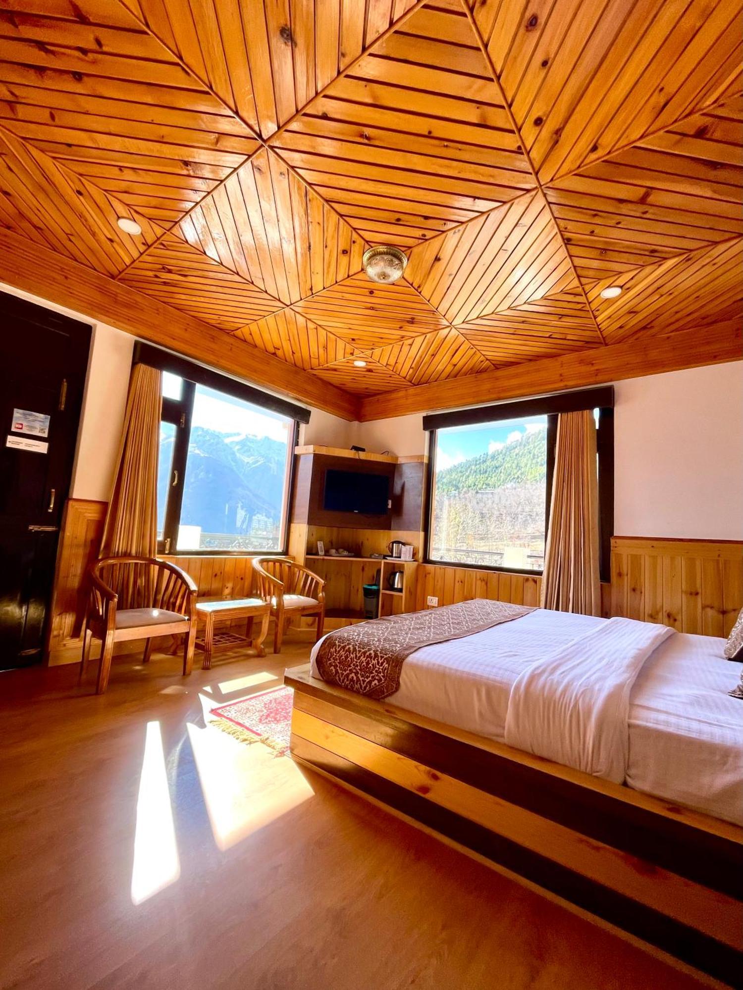 Hotel Rollingrang Kalpa Buitenkant foto