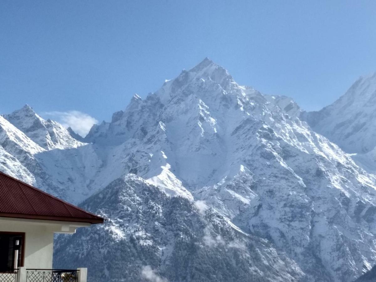 Hotel Rollingrang Kalpa Buitenkant foto